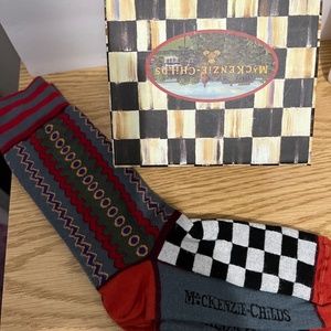 MACKENZIE-CHILDS SOCKS AND GIFT BOX ONE SIZE